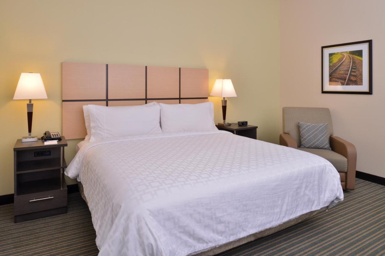 Candlewood Suites - Austin Airport By Ihg Exterior photo
