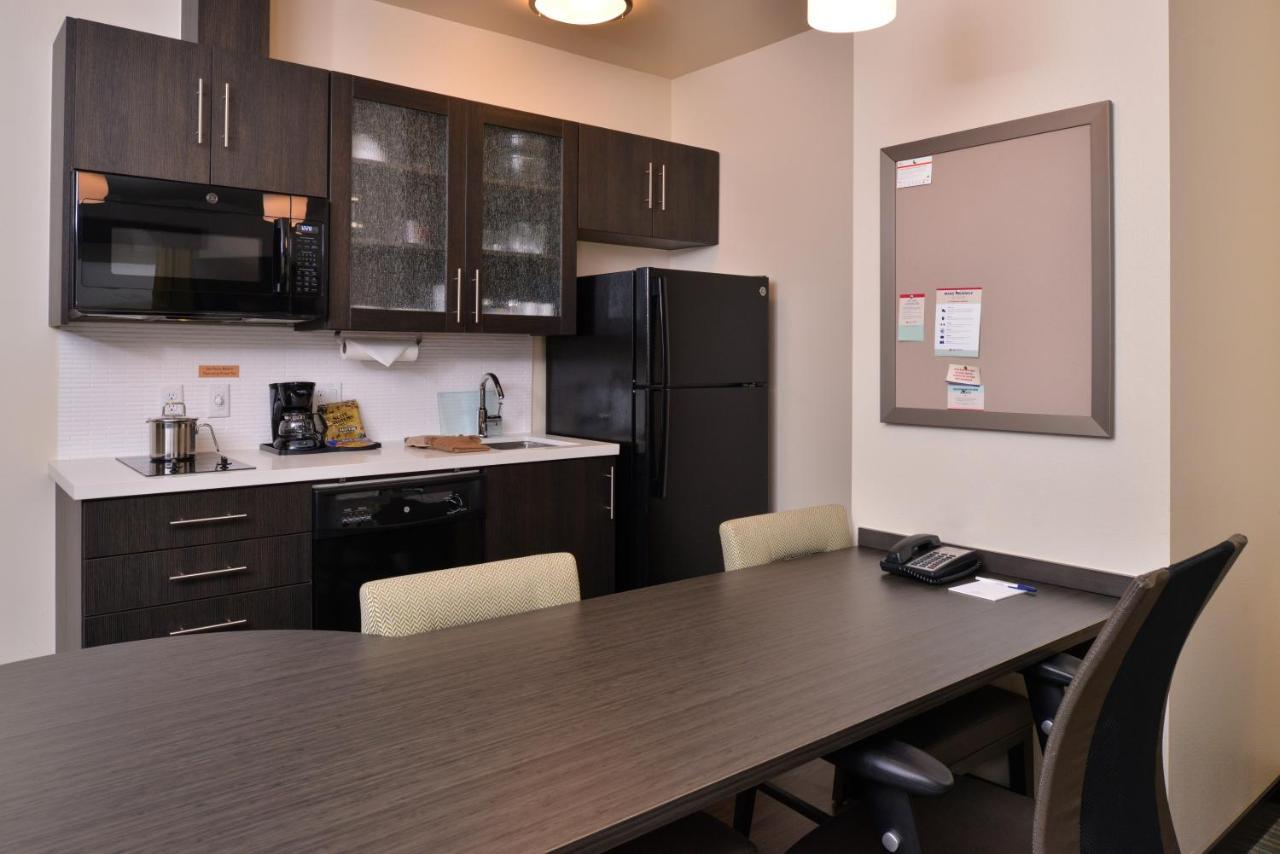 Candlewood Suites - Austin Airport By Ihg Exterior photo