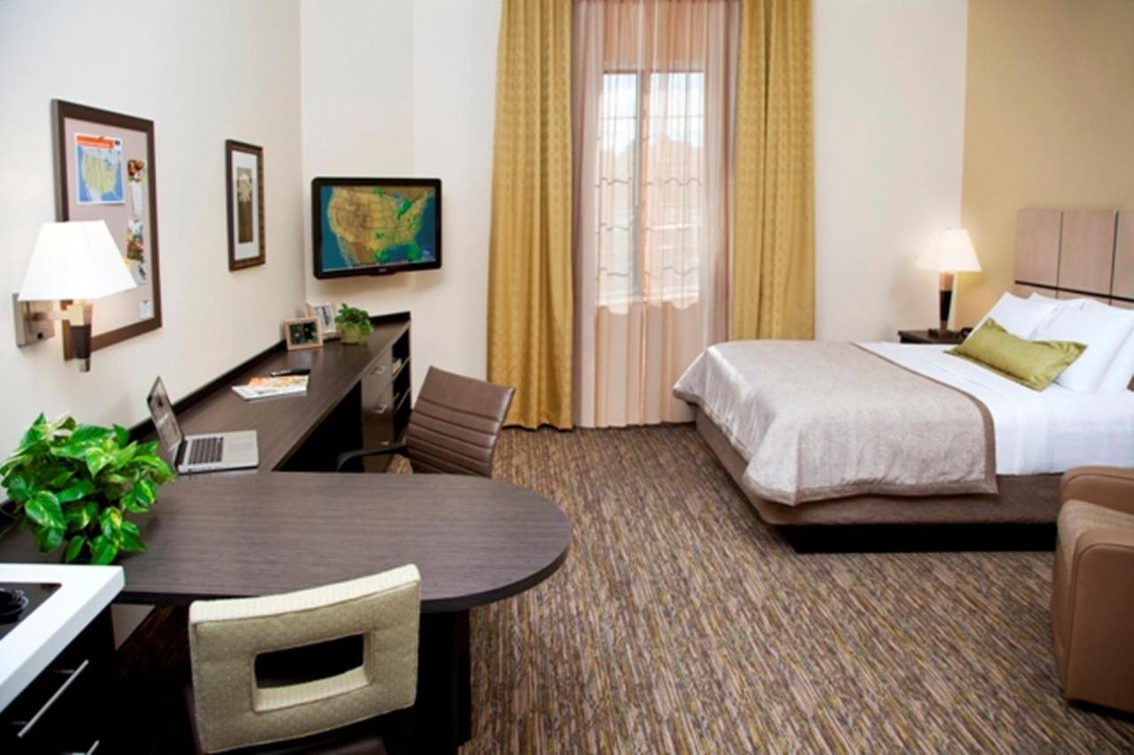 Candlewood Suites - Austin Airport By Ihg Exterior photo